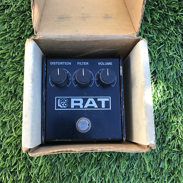 87年製 初期リベット ProCo RAT2 Motorola LM308N Buying a RAT which the owner says is from 1987 with a LM308