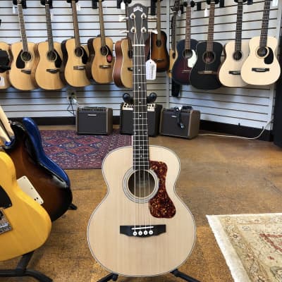 Guild Jumbo Junior Bass Westerly Collection Sitka/Maple Acoustic-Electric Short Scale Bass image 4