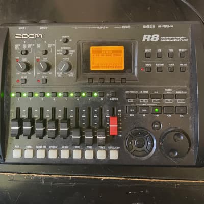 DTM・DAW ZOOM R8 ZOOM