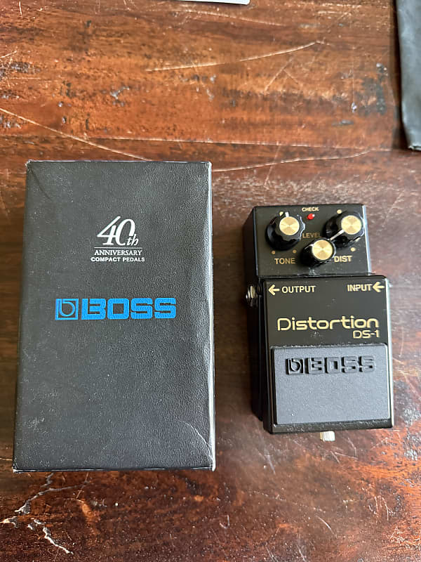 Boss DS-1-4A 40th Anniversary Distortion | Reverb Canada
