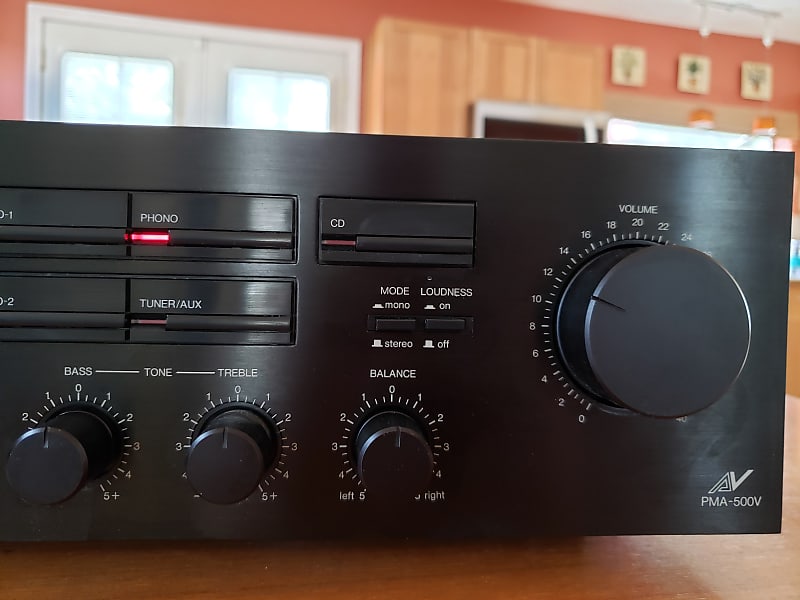 Denon PMA-500V Integrated Amplifier Like New! 80 wpc MM/MC Phono Stage