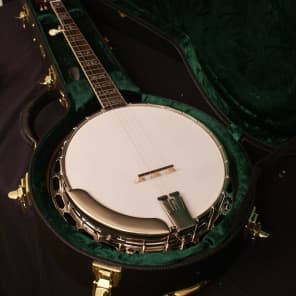 Brand new Huber VRB-3 Truetone 5 string flathead banjo made in USA Huber set up with hardshell case image 13