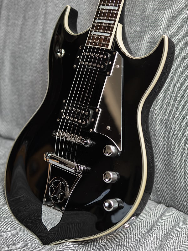 Silvertone Apocalypse Model PS-AP5