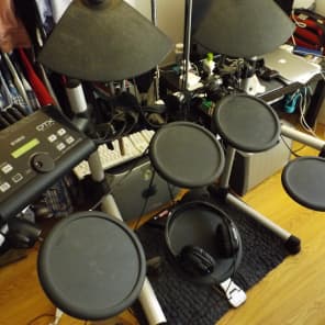 Yamaha dtx500 top drum kit