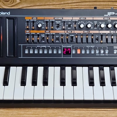 Roland JP-08 Boutique Series Synthesizer Module with K-25m