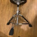 Pearl D1000 SPN Roadster Double-Braced Round Drum Throne Chair Seat Stool with Shock Absorber