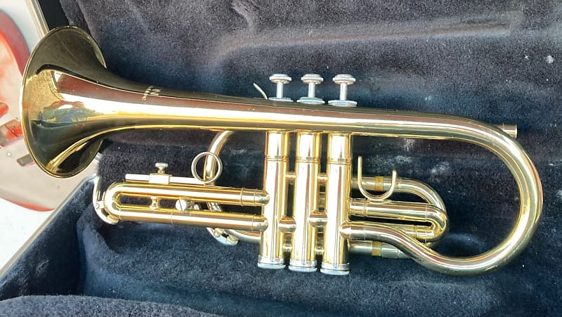 Holton c603 Cornet - brass horn USA image 1