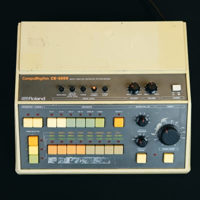 Roland CompuRhythm CR-5000 - 80's Vintage Drum Machine!