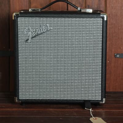 Fender Rumble 15 Bass Amplifier Combo for sale
