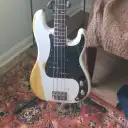 Fender Precision Bass 1978-1980 White relic