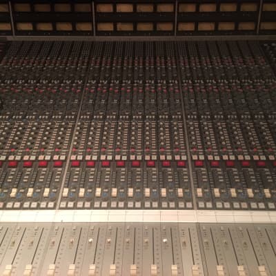 Solid State Logic SSL 4040E/G Console with black EQ's Automation and Total Recall Fully Recapped imagen 15