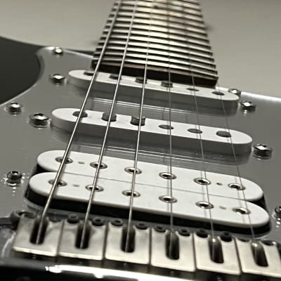2006 Fender Stratocaster HSS Black & Chrome: Upgraded with Ibanez & Seymour Duncan Pickups image 4