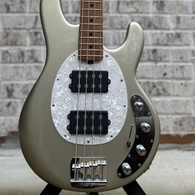ベース Musicman stingray 4 2007 limited edition Musicman