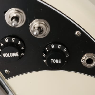 Fender Player Lead III -White image 7