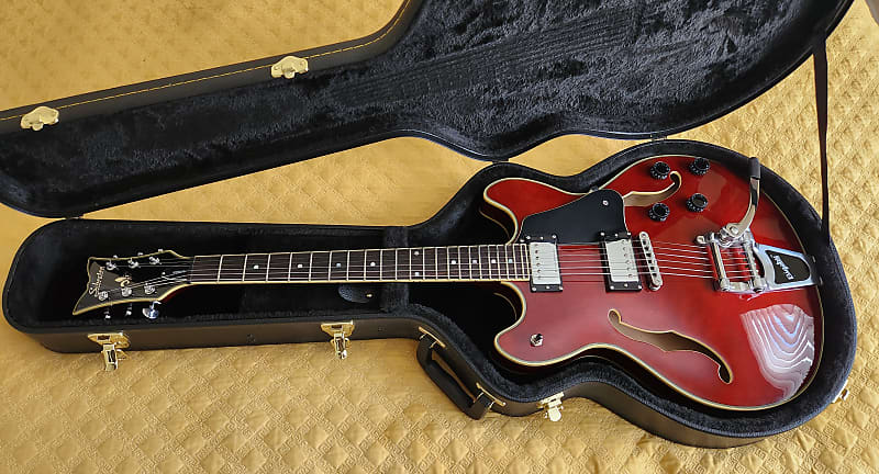 Schecter Corsair with Bigsby