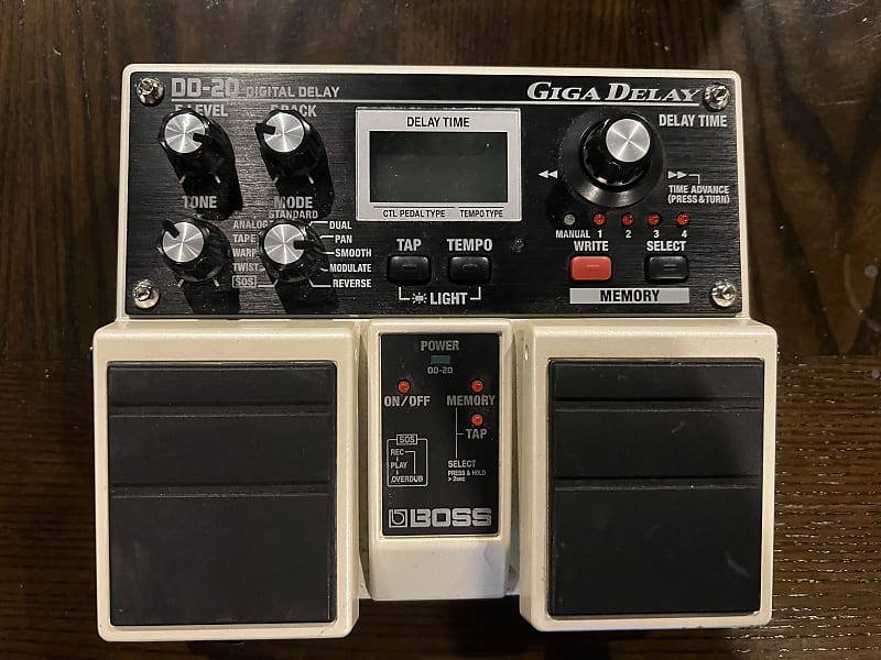 Boss DD-20 Giga Delay