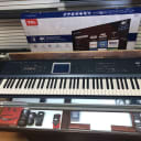 Korg Triton Extreme 76 Keyboard Synthesizer Workstation w/ Case