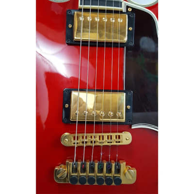 2007 Gibson Lucille B.B. King Cherry Red and Gold Hardware Guitar Signature LOA image 17