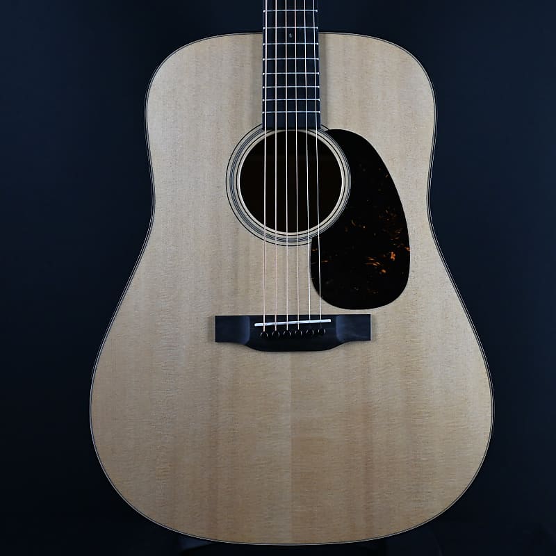Martin Standard Series D-18 | Reverb