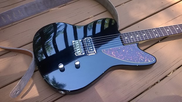Reverse jazzmaster deals