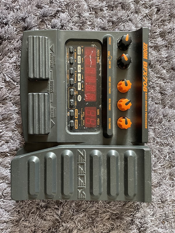 Zoom BFX708 Bass Effects Processor 90s Reverb