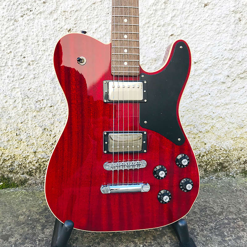 Fender MIJ Troublemaker Telecaster Deluxe RW Crimson Red (Made in Japan)