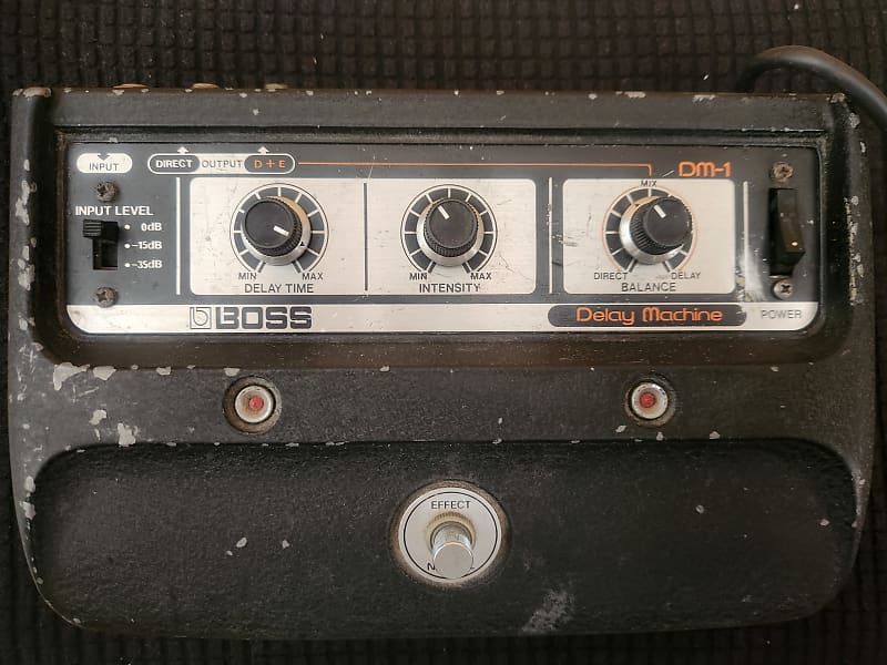 Boss DM-1 Delay Machine