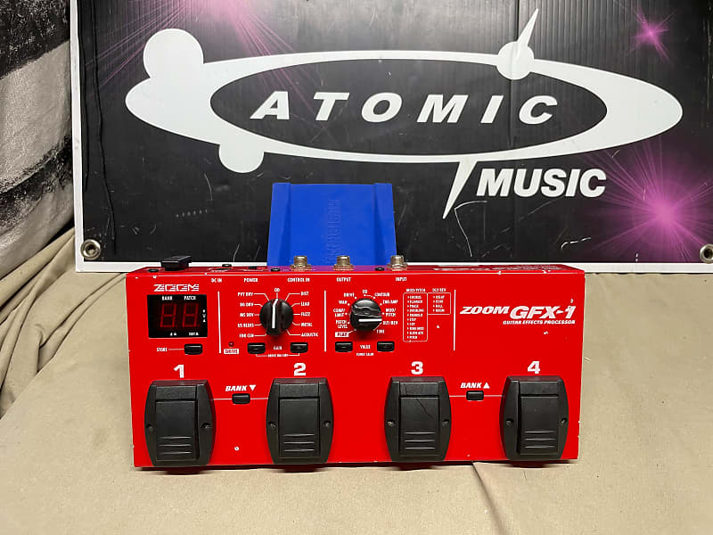 Zoom GFX1 Guitar Effects Processor Pedal Red Reverb