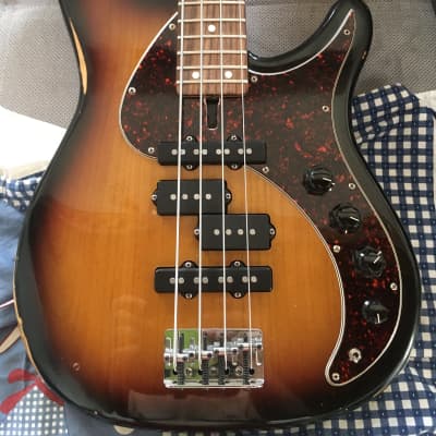 Fender Stu Hamm Artist Series Signature Urge II Bass 1999 - 2007 for sale