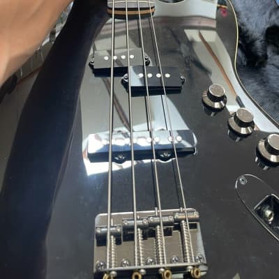 Fender japan aerodyne jazz bass image 4