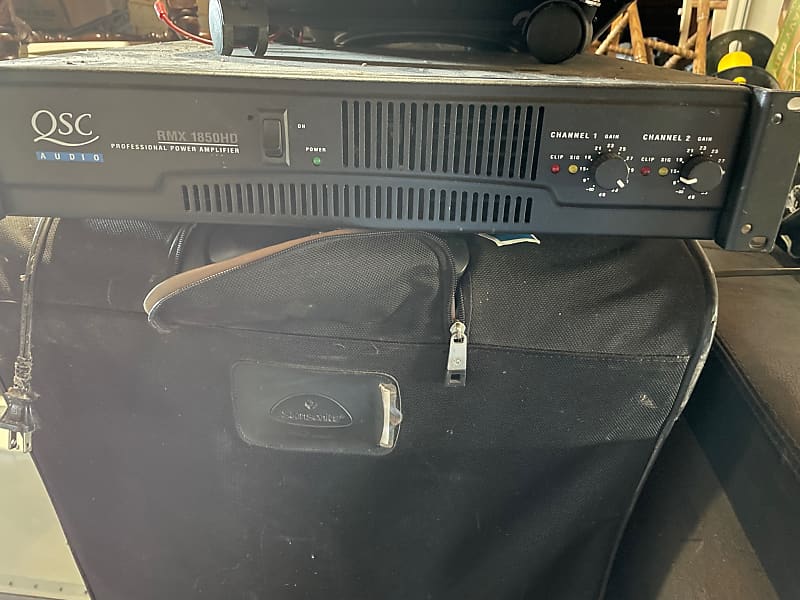 QSC RMX 1850hd Reverb