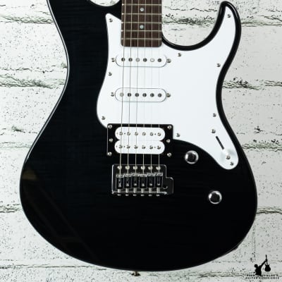Yamaha PAC212VFM Pacifica HSS | Reverb