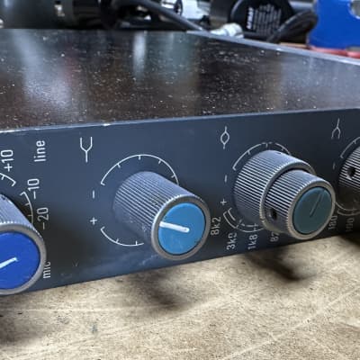 old　NEVE 33115 vintage Neve 33115 Mic Pre/3-Band EQ Pair #21349k/21005k (Vintage