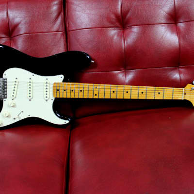 Fender Eric Johnson Signature Stratocaster Electric Guitar USA 2005 - Black w/ Case for sale