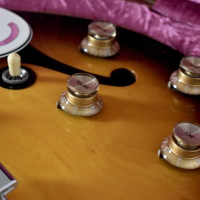 Epiphone USA Collection John Lennon “1965” Casino Vintage Sunburst w/OHSC, No.734 image 8