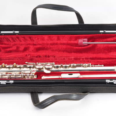 Yamaha YFL-311 Standard Flute | Reverb Canada