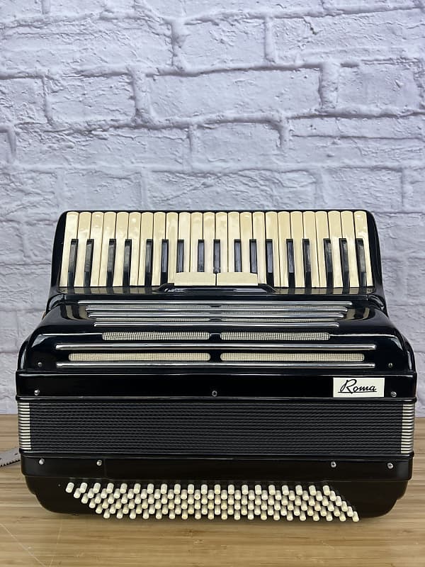 Roma Roma Chromatic Accordion Black Reverb