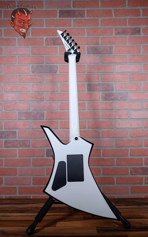 Jackson USA Select KE2 Kelly Snow White with Black Bevels