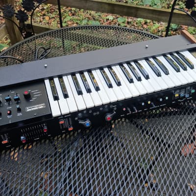 Korg MiniKORG 700S w/Kenton CV Kit (Univox K-2)