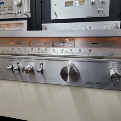 Pioneer TX-9500II Stereo Tuner 1970s - Silver image 2
