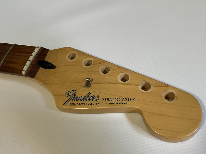 【正規品質保証】 MIM 1999 Fender Guitar Maple Stratocaster Standard Mexico ギター