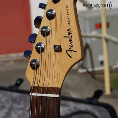 Fender Elite Stratocaster 2016 Blue Sky Burst Metallic image 2