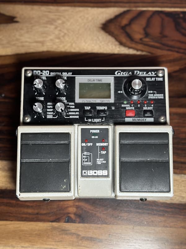 Boss DD-20 Giga Delay