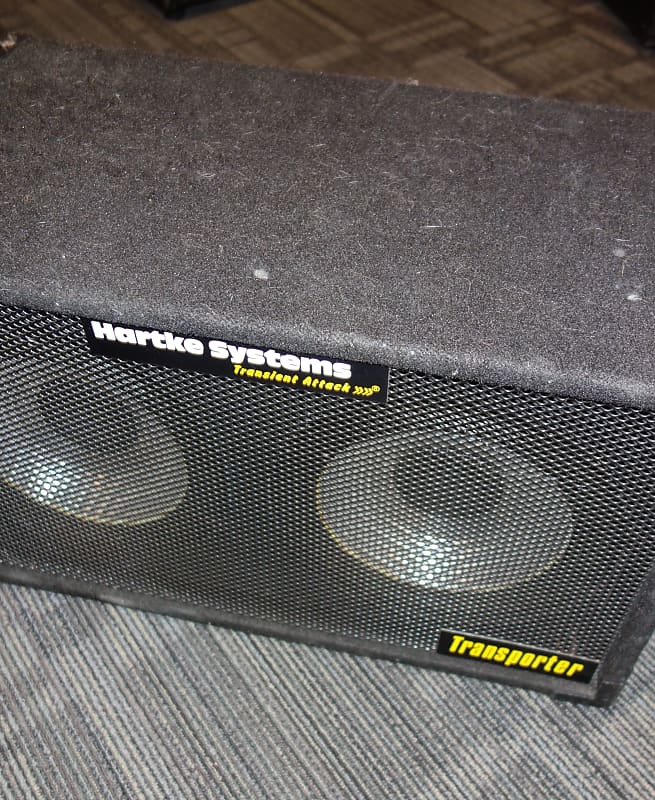 Hartke Transient Attack Transporter 2x10 bass cabinet 8 ohm