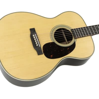 Martin Standard Series 000-28