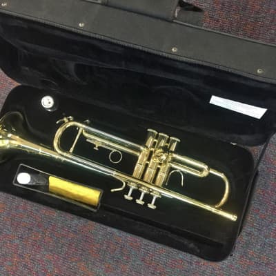 Bach Intermediate Trumpet Model TR200 Lacquer Made in USA Serviced, Warrantied! image 7