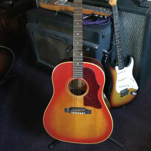 Gibson J-45 Acoustic Guitar 1967 Cherry Sunburst image 1