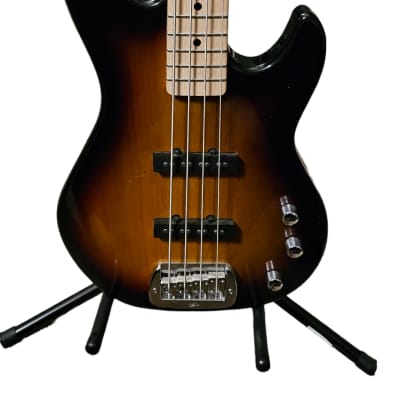 G&L Tribute Series JB-2 Bass with Maple Fretboard 2010s - 3-Tone Sunburst for sale