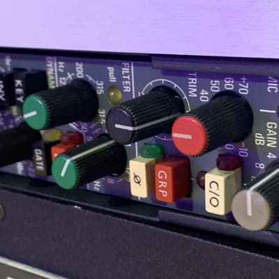 Neve V1 racked channel strip with phantom, EQ, filters and pad image 7