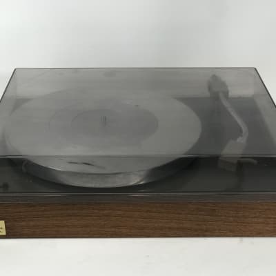 Acoustic Research AR-XA Turntable w/ Cover image 1
